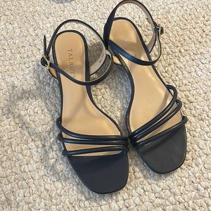 Talbots 7.5 leather dressy sandals